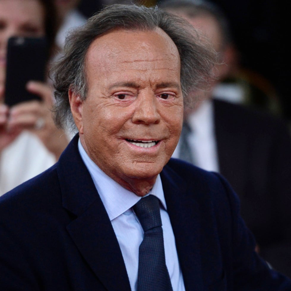 Julio Iglesias.