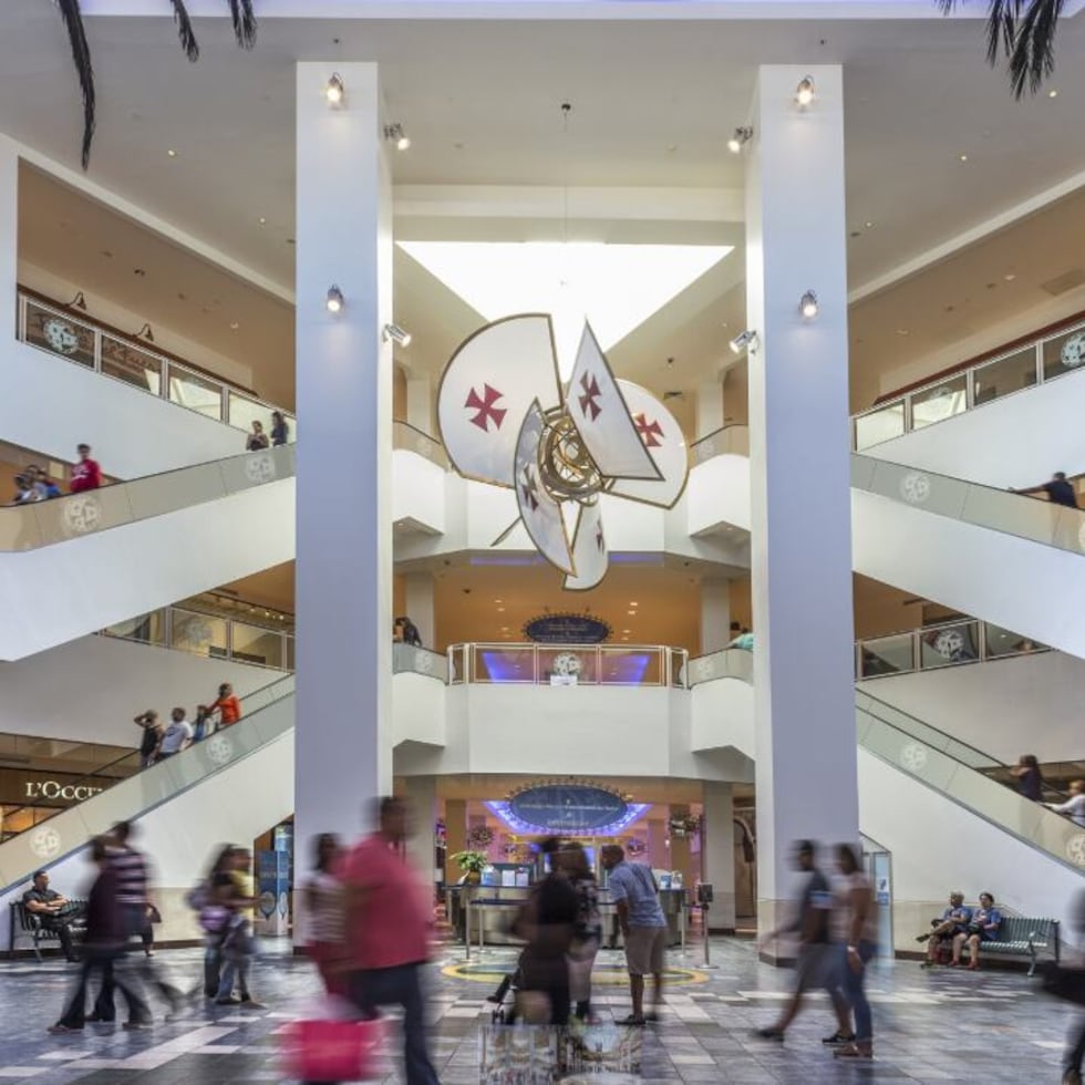 The owners of Plaza Las Américas confirmed the acquisition in written statements.