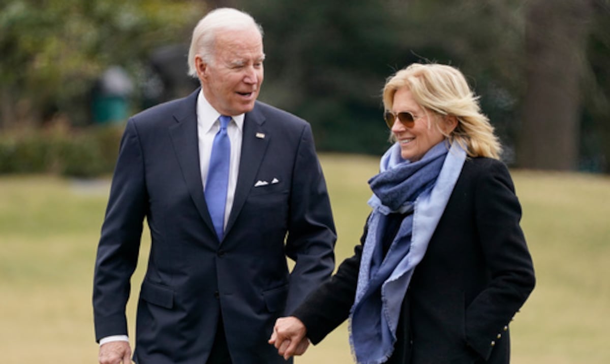 Joe y Jill Biden adoptan un par de cachorros de labrador: se llaman Boo y Scout