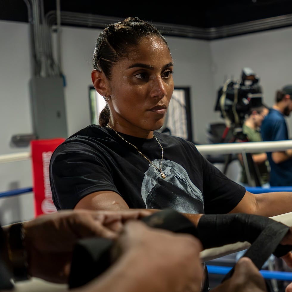 Kiria Tapia se prepara para un entrenamiento.