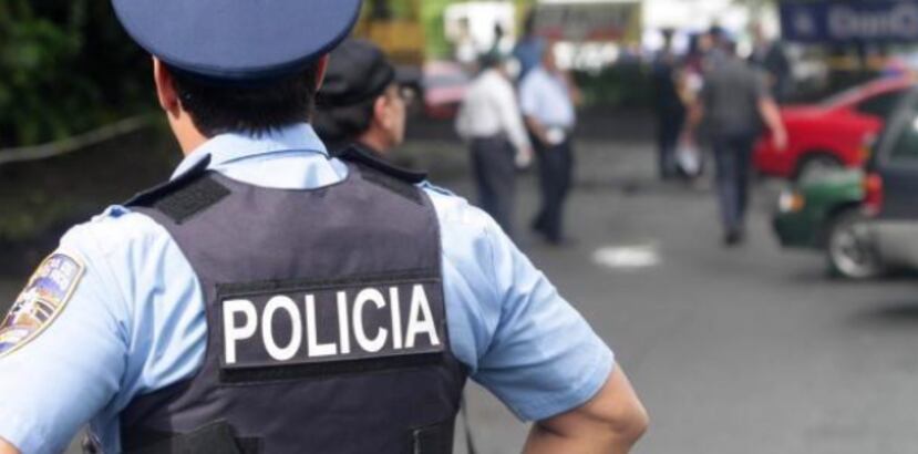 Las divisiones de propiedad de tres regiones de la Policía investigan los dos robos domiciliarios y el escalamiento. (Archivo)