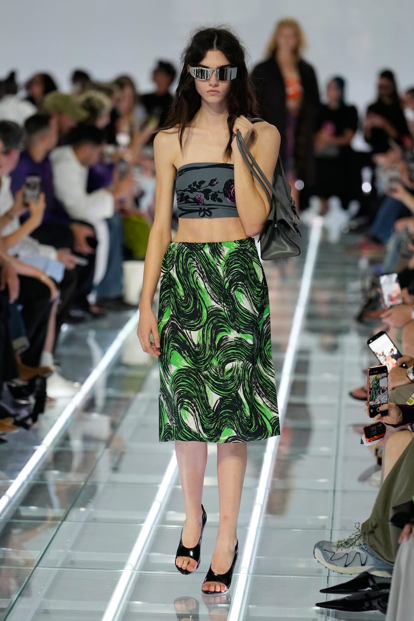 El desfile abrió el Milan Fashion Week.