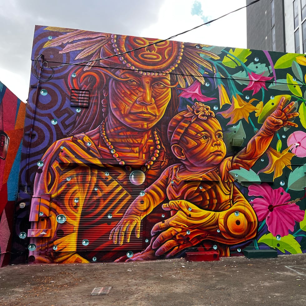 Mural de los artistas boricuas Rafael “Rafique” Vega y Héctor Soto “Ekosaurio”.