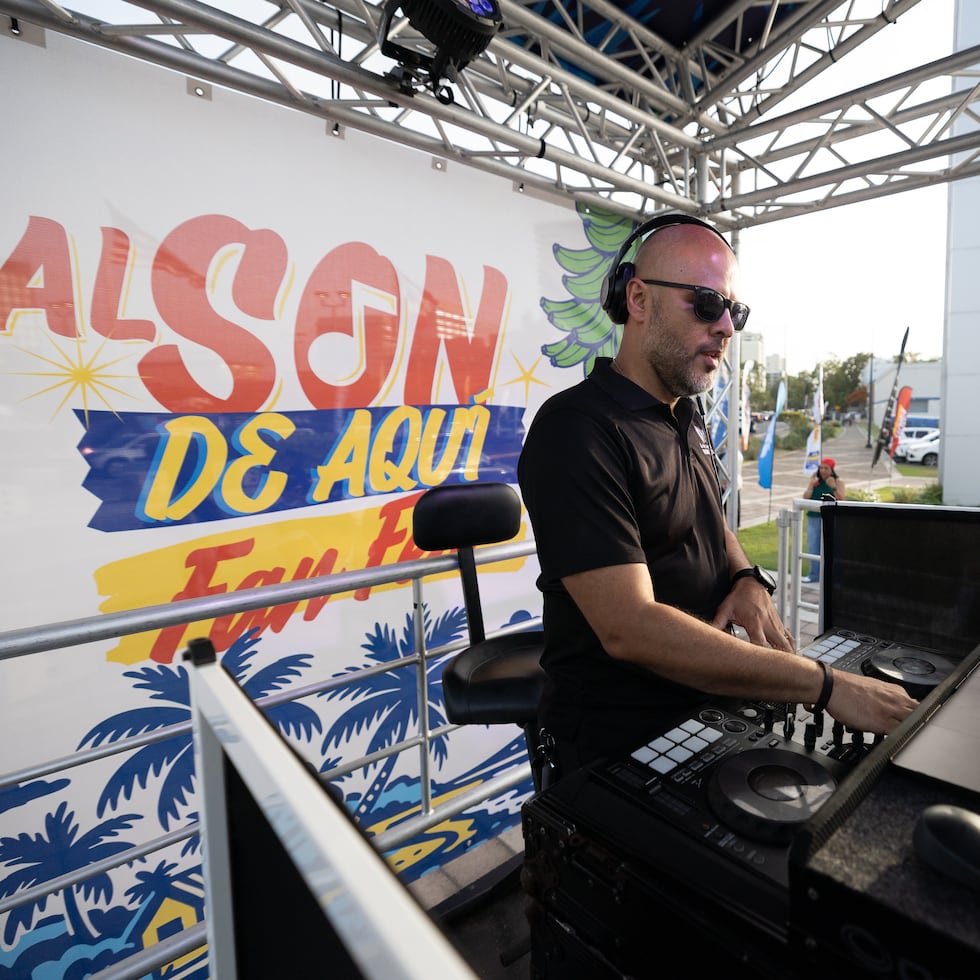 El Fan Fest a las afuera del Coliseo de Puerto Rico reunió a más de un millón de asistentes durante el periodo de la residencia.