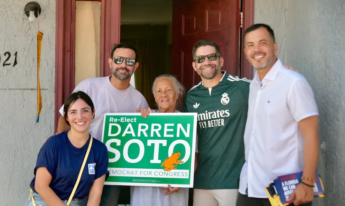 Liderato demócrata de PR hace campaña por Darren Soto en Florida