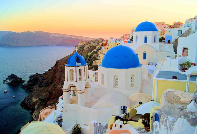 Un verdadero paraíso del turismo cultural, Grecia ofrece paisajes espectaculares, siendo la isla de Santorini la más mencionada por los lectores de la revista De Viaje. (Foto: Shutterstock.com)