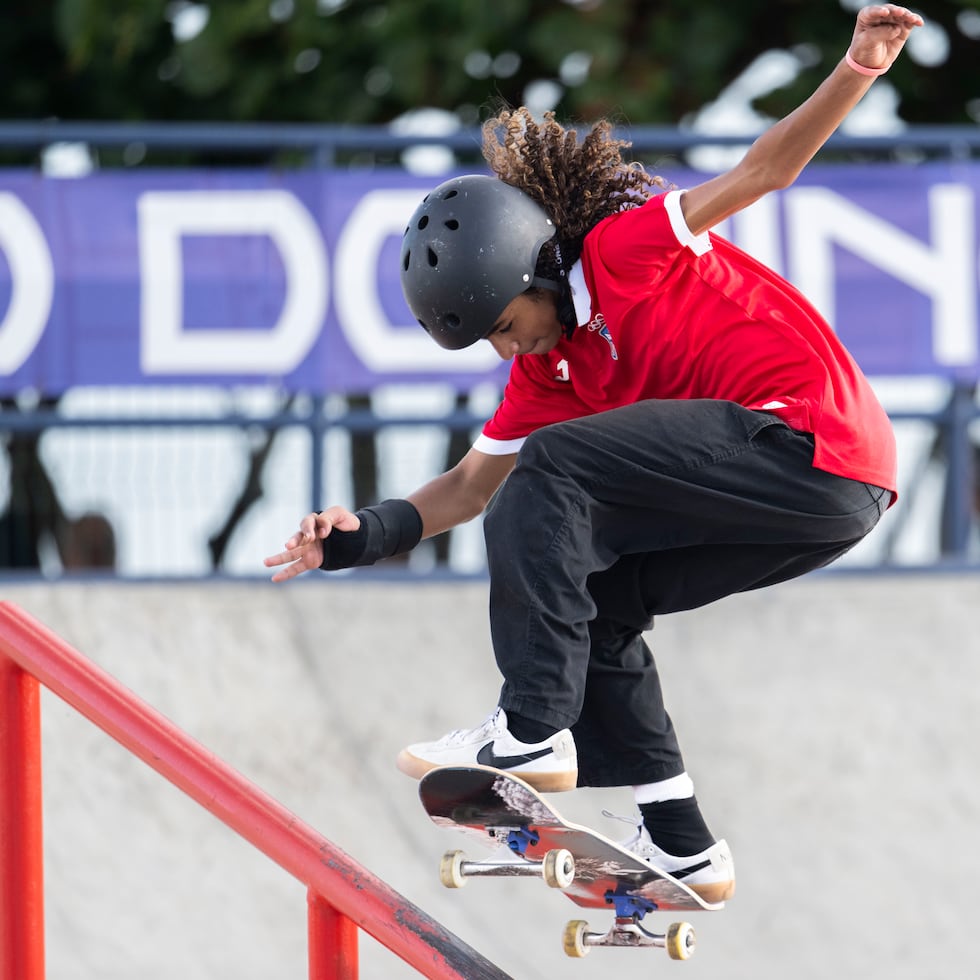 El puertorriqueño Gabriel Lavallee, de 15 años, conquistó la medalla de plata en skate street masculino en los Juegos Centroamericanos y del Caribe Santo Domingo 2026.