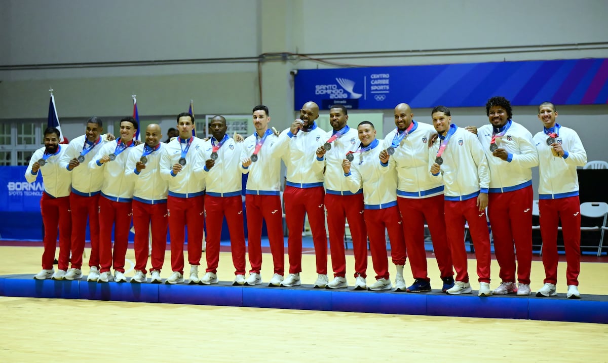 Puerto Rico gana plata en balonmano masculino en los Juegos Santo Domingo 2026