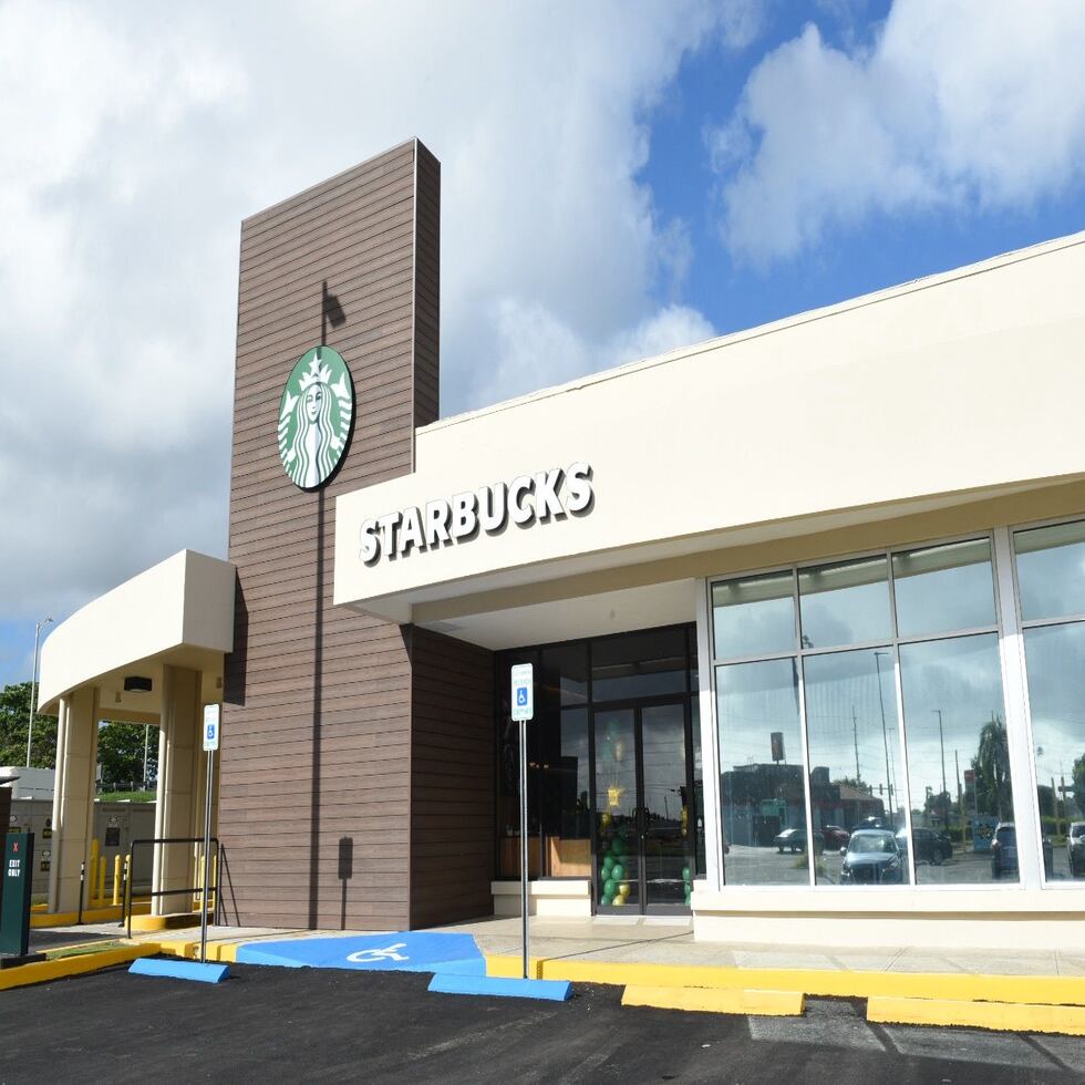 Starbucks llega a la zona este con la apertura de su primera tienda en Humacao