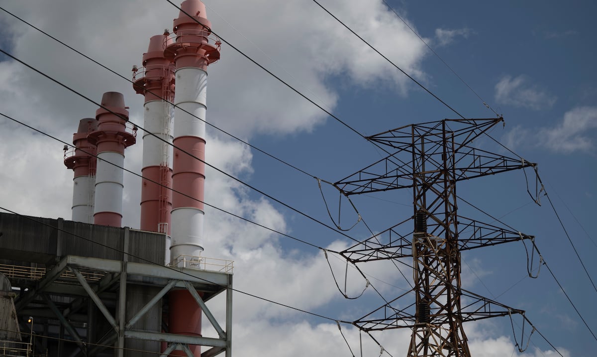 Negociado de Energía impone multa de $25,000 a Genera PR por incumplir orden de entregar documentos