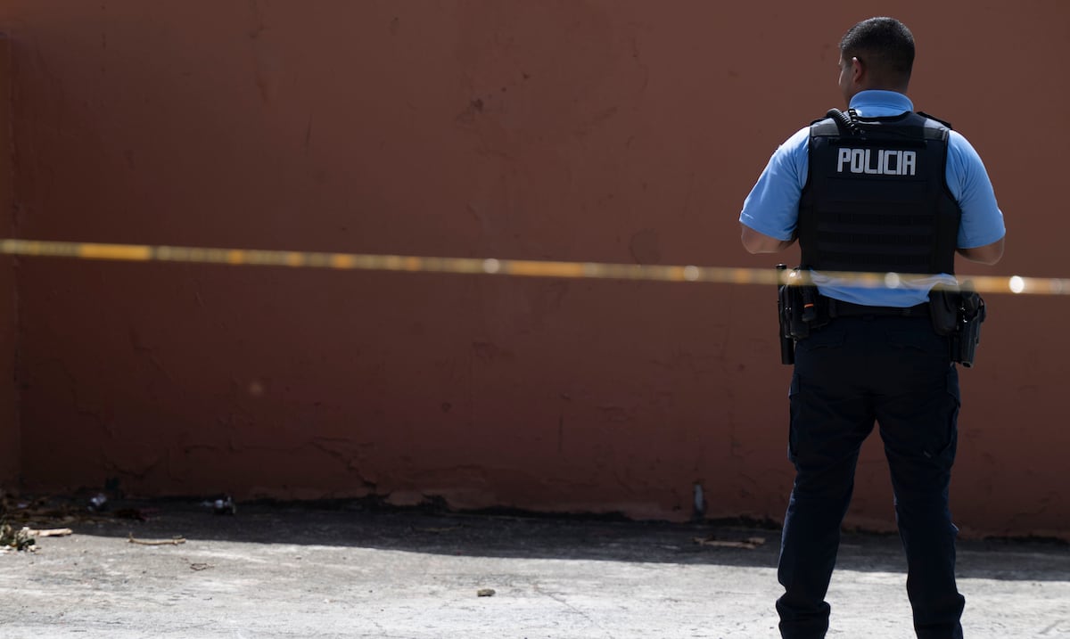 Asesinan a hombre a balazos cerca de una panadería en Fajardo