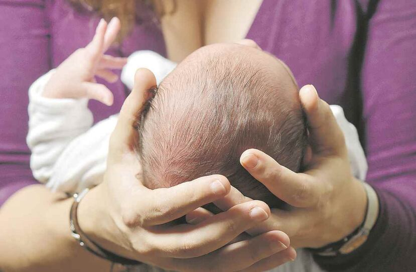 La subsecretaria de la Familia, Evelyn Velázquez, dijo que si se va al detalle, por edad, ha habido un aumento en los casos de maltrato que involucran a bebés e infantes. (Archivo / GFR Media)