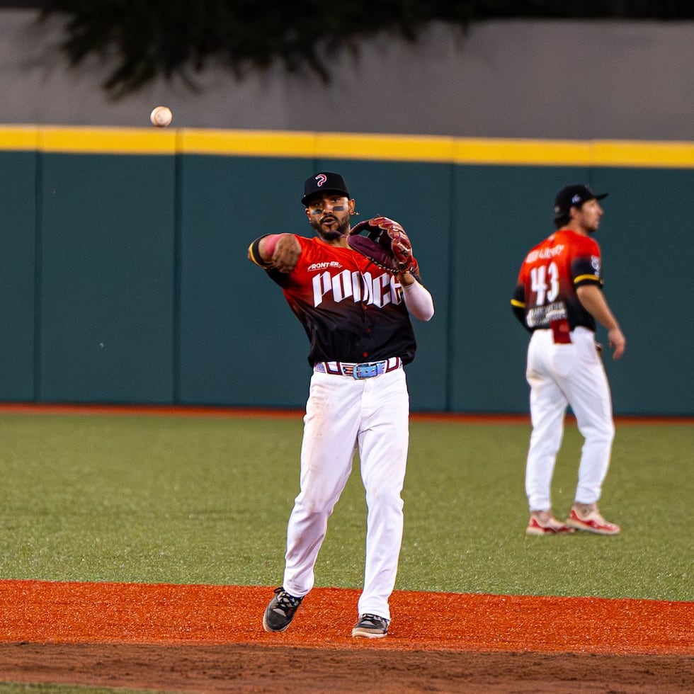 Jesmuel Valentín retornó a la acción con los Leones de Ponce luego de perderse el invierno pasado debido a una operación de rodilla.