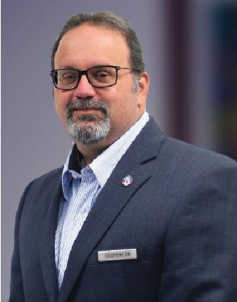 Alexis Moreno Figueroa, gerente de Banca Electrónica de Coop Rincón.