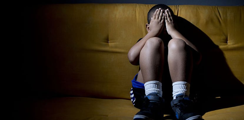 Si se determina negligencia crasa y los menores son removidos, su regreso dependerá de que se cumpla con el plan diseñado por la agencia. (Archivo)