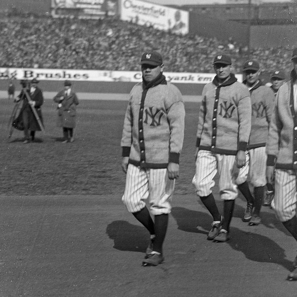 Los Yankees de las décadas del 20 y del 30, con Babe Ruth, al centro, han sido de las más poderosas en la historia de la Serie Mundial.