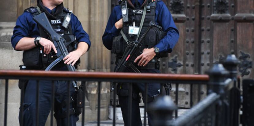 La policía de Wiltshire, responsable del área de Salisbury, se limitó a identificar a la pareja por sus edades aproximadas, y dijo que parecía que se conocían entre sí y “no tenían heridas visibles”. (Archivo)