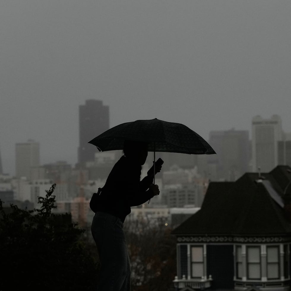 Se esperaba que la tormenta en Los Ángeles se intensificara hasta la tarde del miércoles antes de mermar en la noche.