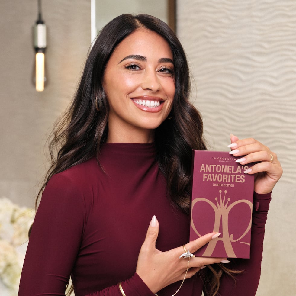 La empresaria argentina Antonela Roccuzzo lanzó un kit con sus productos favoritos de Anastasia Beverly Hills, empresa de la que es embajadora global.
