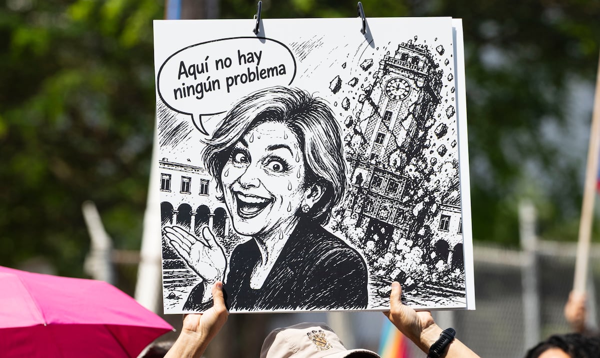 UPR strike: all 11 campuses join protests demanding removal of Zayira Jordán