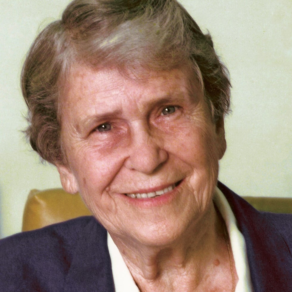Los Centros Sor Isolina Ferré promueven el desarrollo integral del ser humano a plenitud con justicia, dignidad, respeto y amor. Sister Isolina falleció el 3 de agosto de 2000.