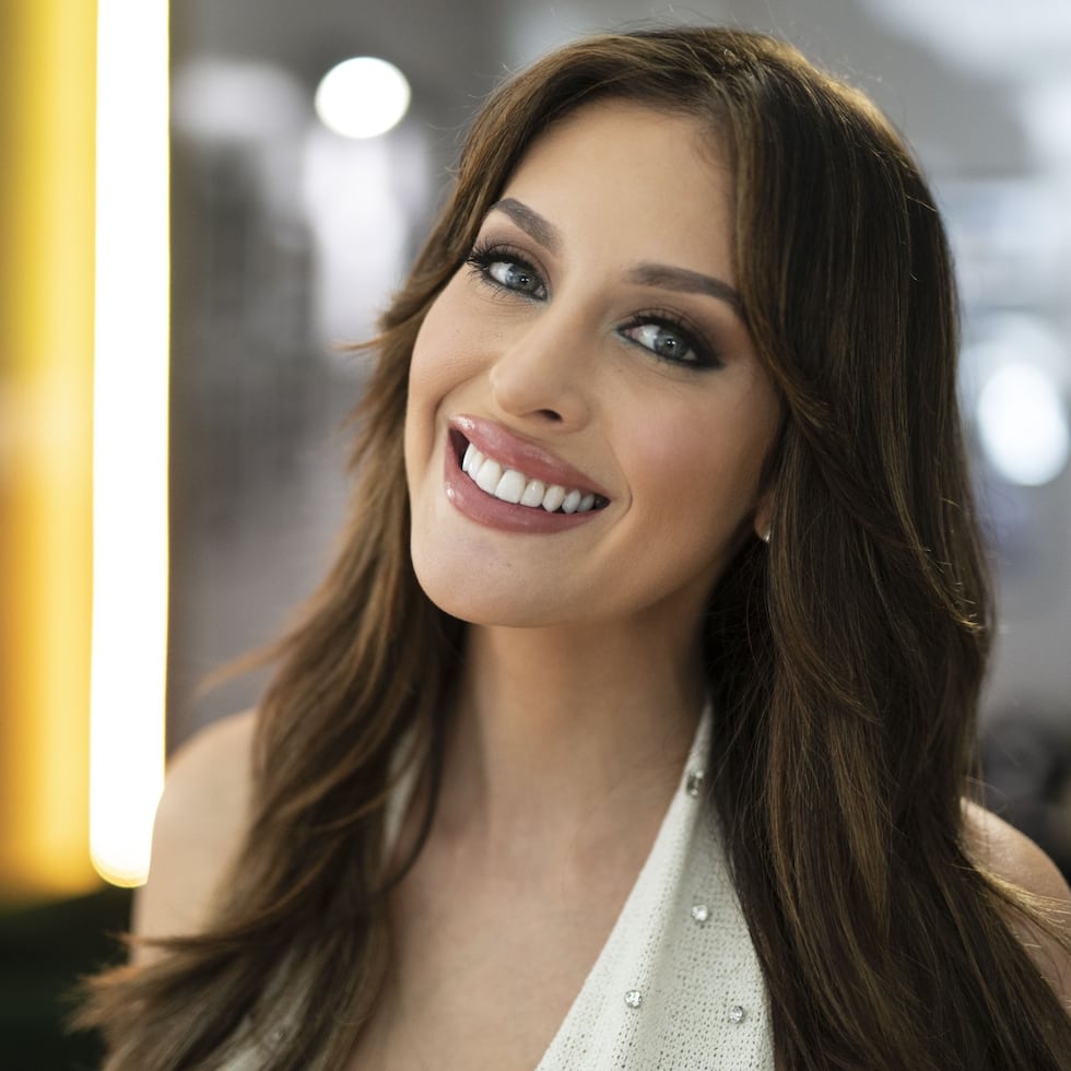 La ex Miss Universe Puerto Rico Jennifer Colón.