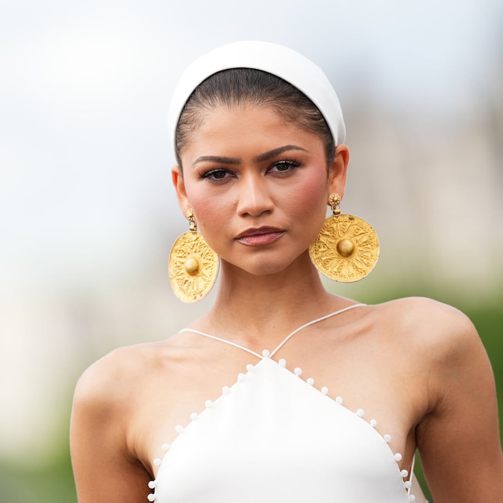El look estuvo inspirado en la diosa griega de la sabiduría, a la que Zendaya dará vida en la película.