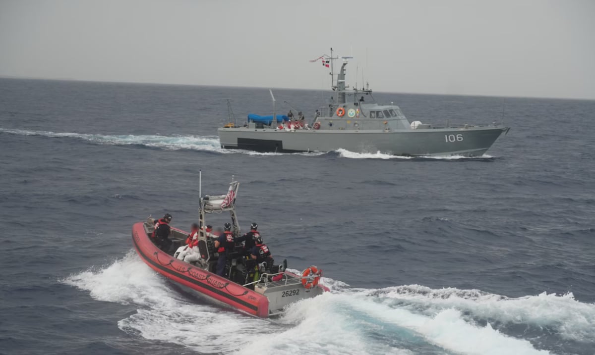 Guardia Costera intercepta embarcación con 40 migrantes cerca de isla Desecheo