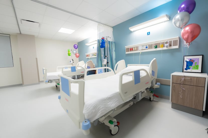 Las habitaciones amplias contribuyen a un entorno más cómodo y terapéutico.