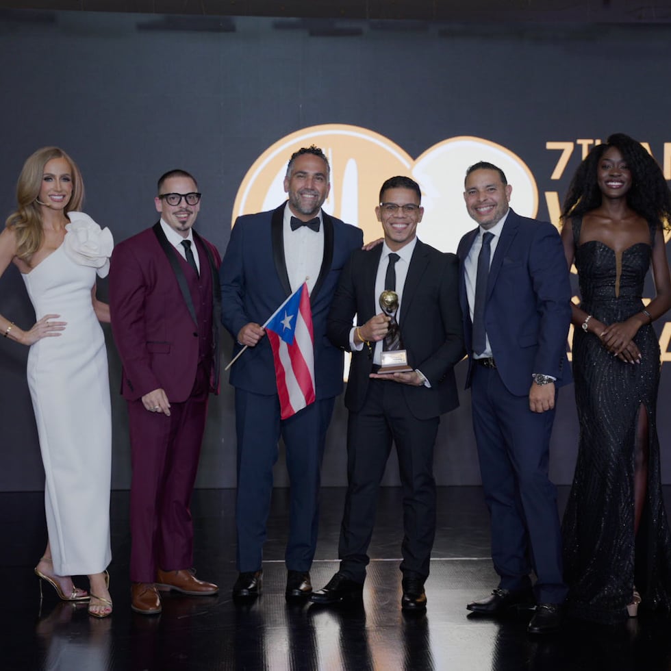 Sottovento fue el ganador por votación popular en la categoría Caribbean's Best Fine Dining Hotel Restaurant 2026. En fotografía sus propietarios (de izquierda a derecha) Alfonzo Fontanez, Carlos Beltrán, Juan Lastra y Ramón Díaz.