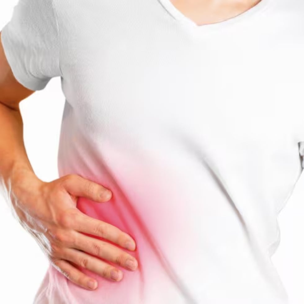 A menudo es asintomático y asociado a factores como el sobrepeso, la mala alimentación, la diabetes y el sedentarismo.