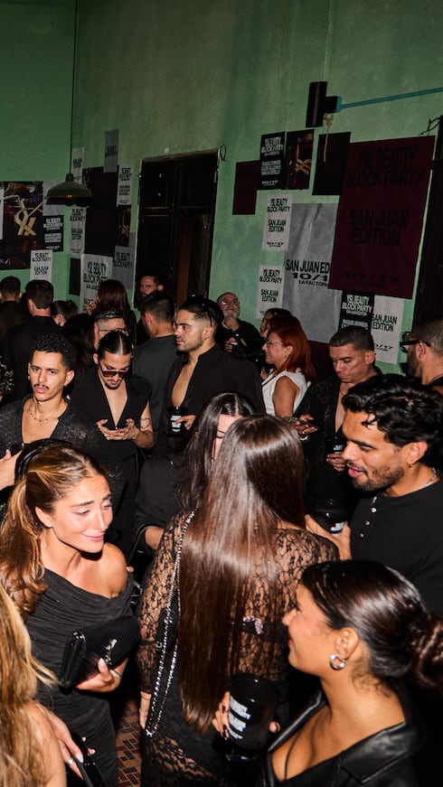 El pasado 17 de octubre, YSL Beauty tomó La Factoría, uno de los espacios más emblemáticos y vibrantes del Viejo San Juan, con una propuesta audaz.