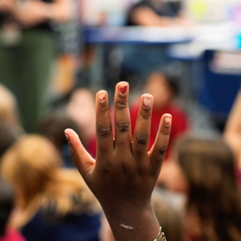 Las normas suavizan décadas de reflexión sobre la labor del ex senador estadounidense Joseph McCarthy, que lideró un movimiento político para erradicar lo que él consideraba comunismo en las comunidades políticas.