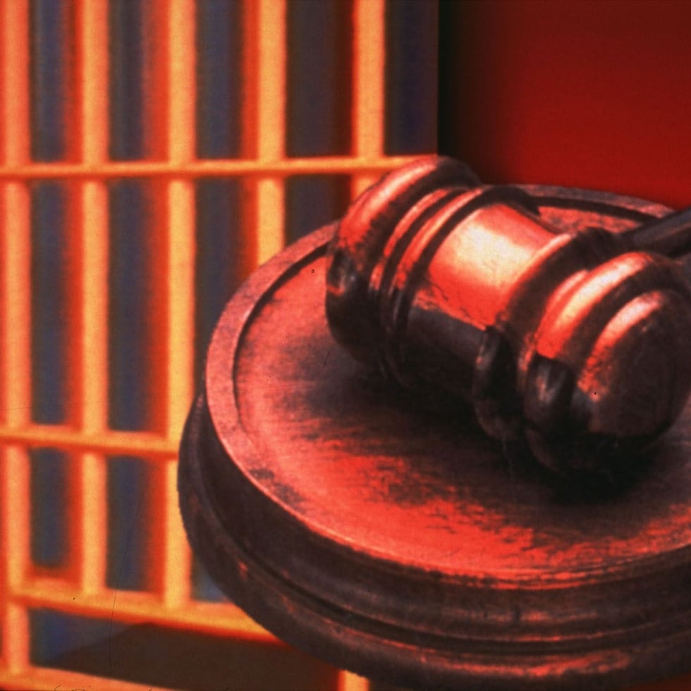 La fiscal Gina Diaz Ortiz, de la División de Delitos Sexuales y Maltrato de Menores de la Fiscalía de San Juan, presentó los cargos por actos lascivos contra Alexander López Portalatín.