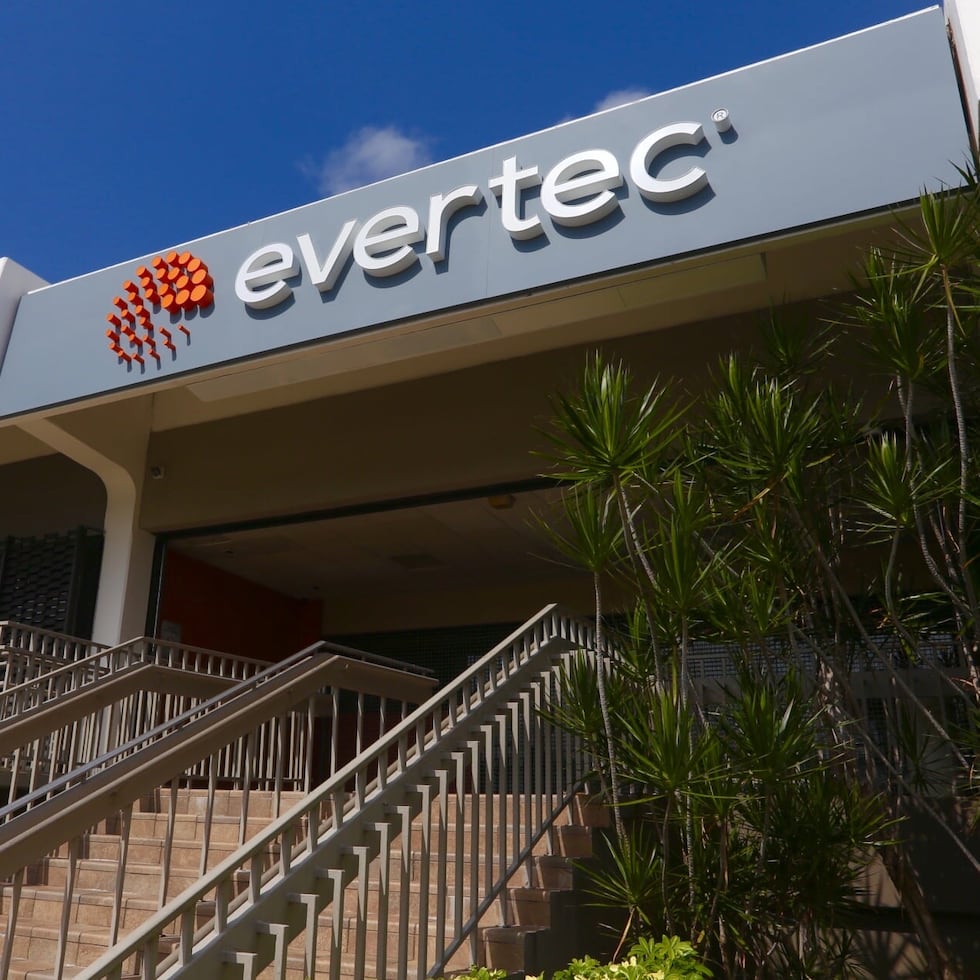 Evertec projected ending 2026 with $1.024 billion and $1.036 billion in total consolidated revenues, representing growth of approximately 9.9% to 11.2%.