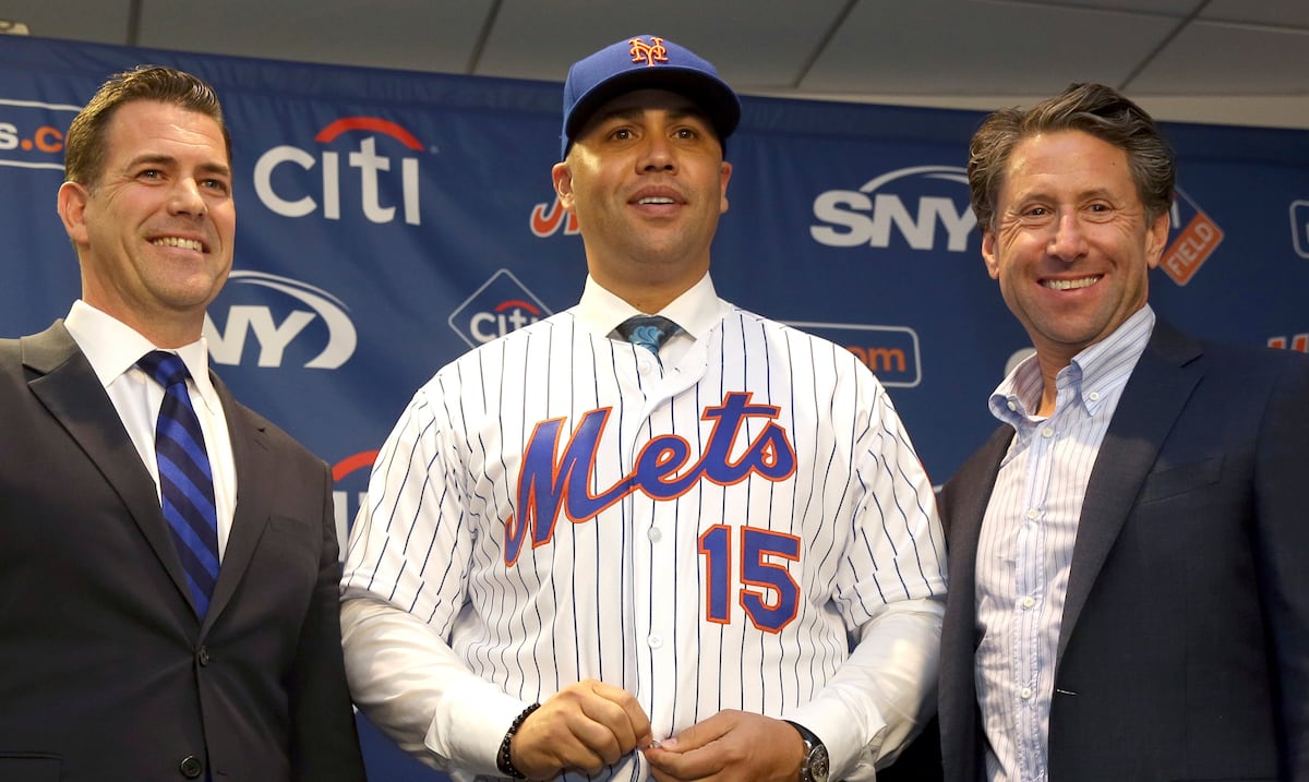 Carlos Beltrán confirma conversaciones con los Mets sobre posibilidad de dirigir el equipo