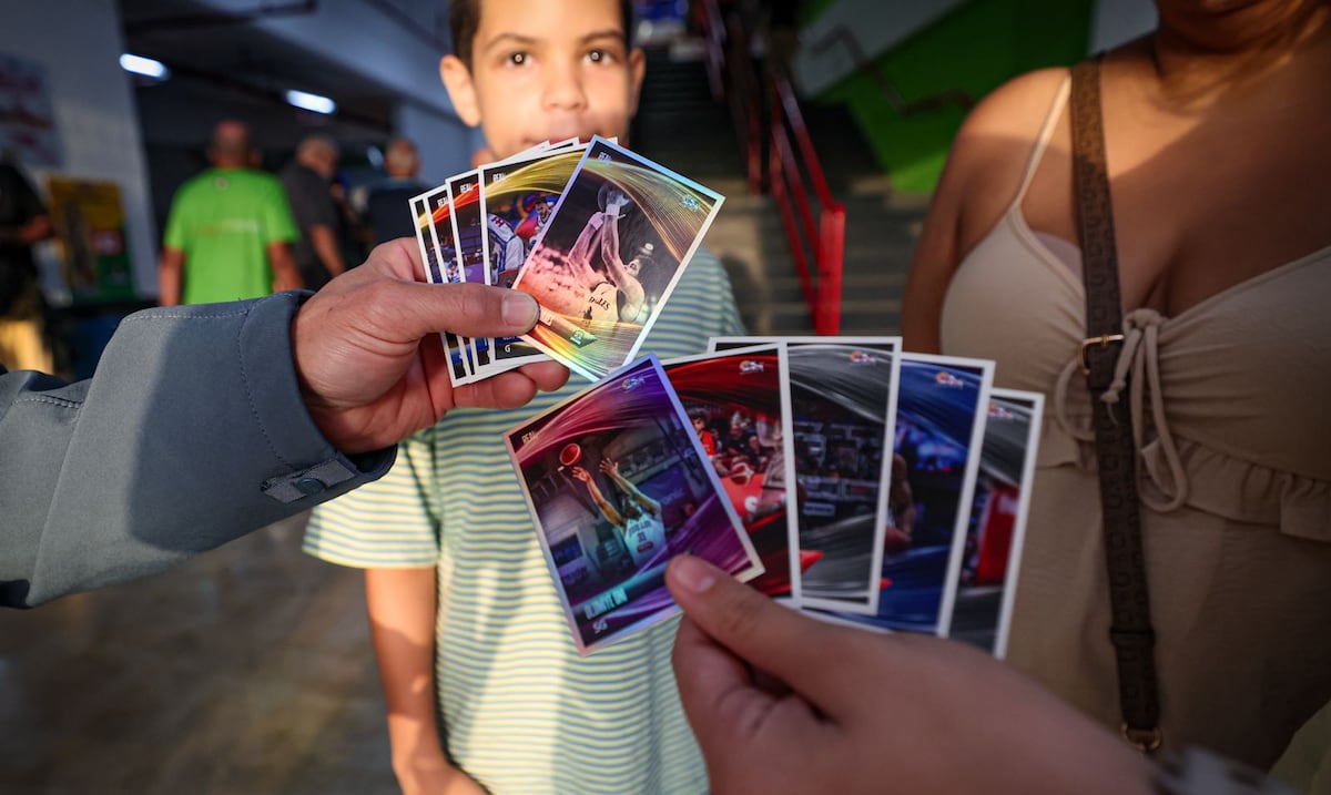 Fiebre por las Real Trading Cards del BSN llega a múltiples ciudades de Puerto Rico