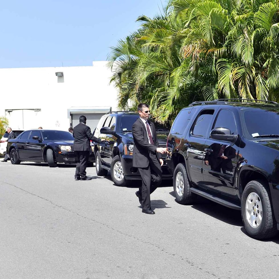 El Proyecto del Senado (PS) 881, una medida de administración que eliminaría el servicio de escoltas a los exgobernadores convictos de delito, permanece en comité de conferencia.