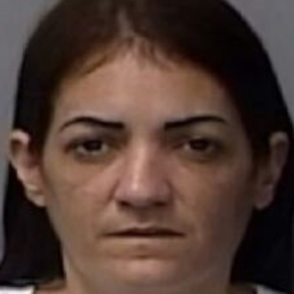 Elvia Cabrera, acusada por el asesinato de la adolescente Gabriela Nicole Pratts Rosario, 16 años, en Aibonito.