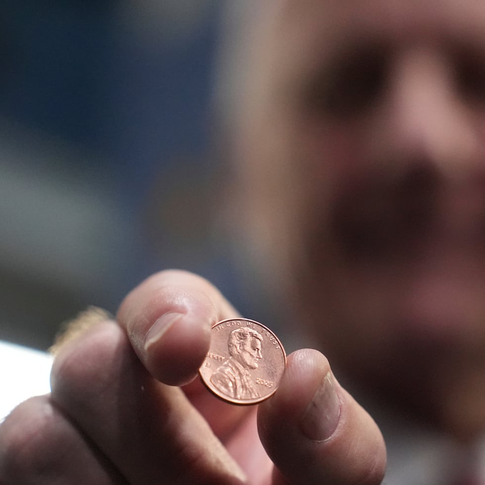 Cuando comenzó a circular en 1793, un centavo podía comprar una galleta o un caramelo. Ahora, la mayoría de ellos están guardados en frascos o cajones de trastos.