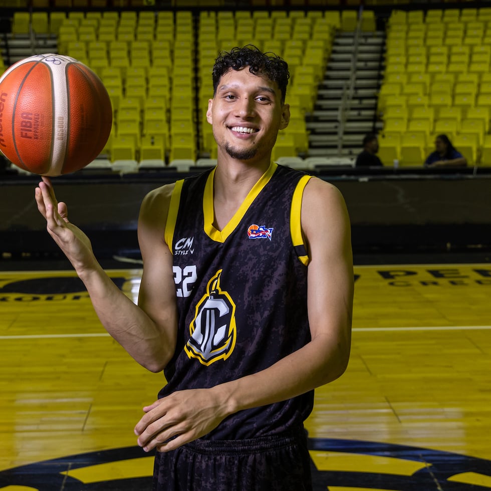 Ramses Meléndez, alero titular de los Capitanes de Arecibo.