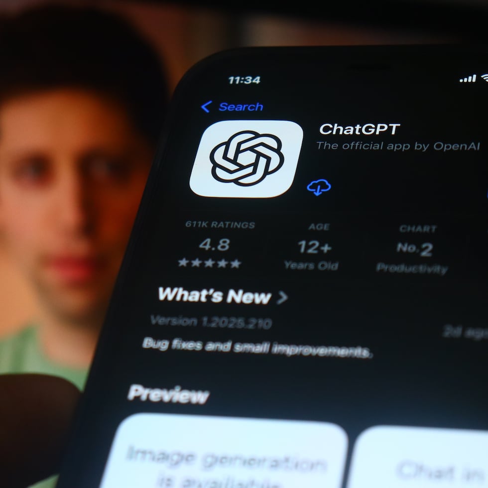 Los chatbot son herramientas digitales con las que se puede mantener una conversación, y la portavoz de la multinacional tecnológica de Mark Zuckerberg ha reconocido que sus plataformas los han usado para hablar con los adolescentes sobre los citados temas.