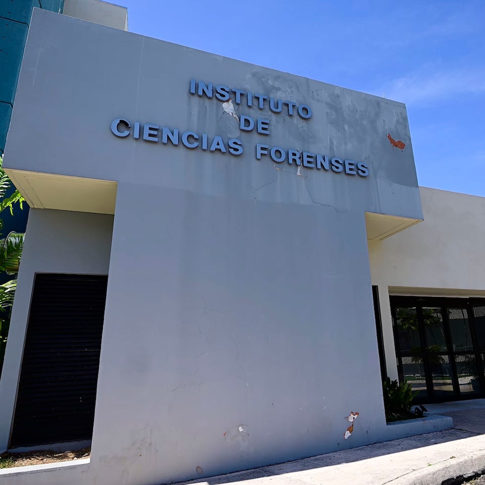 El hallazgo del cuerpo del joven fue reportado a las 5:13 a.m. del lunes en instalaciones de la AAA ubicadas en el Ramal 8.