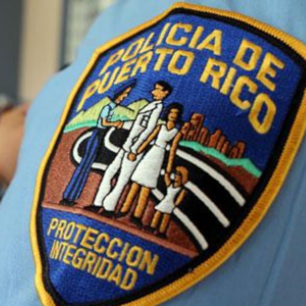 La querella fue investigada preliminarmente por el Precinto 107 de Arecibo y luego fue referido a la División de Robos.