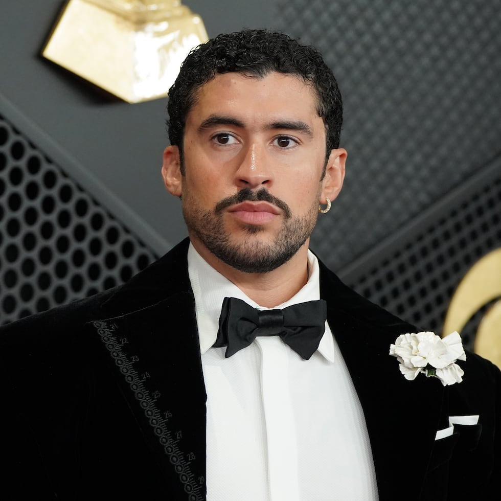 El artista puertorriqueño Bad Bunny a su llegada a la alfombra roja de los Grammy 2026.