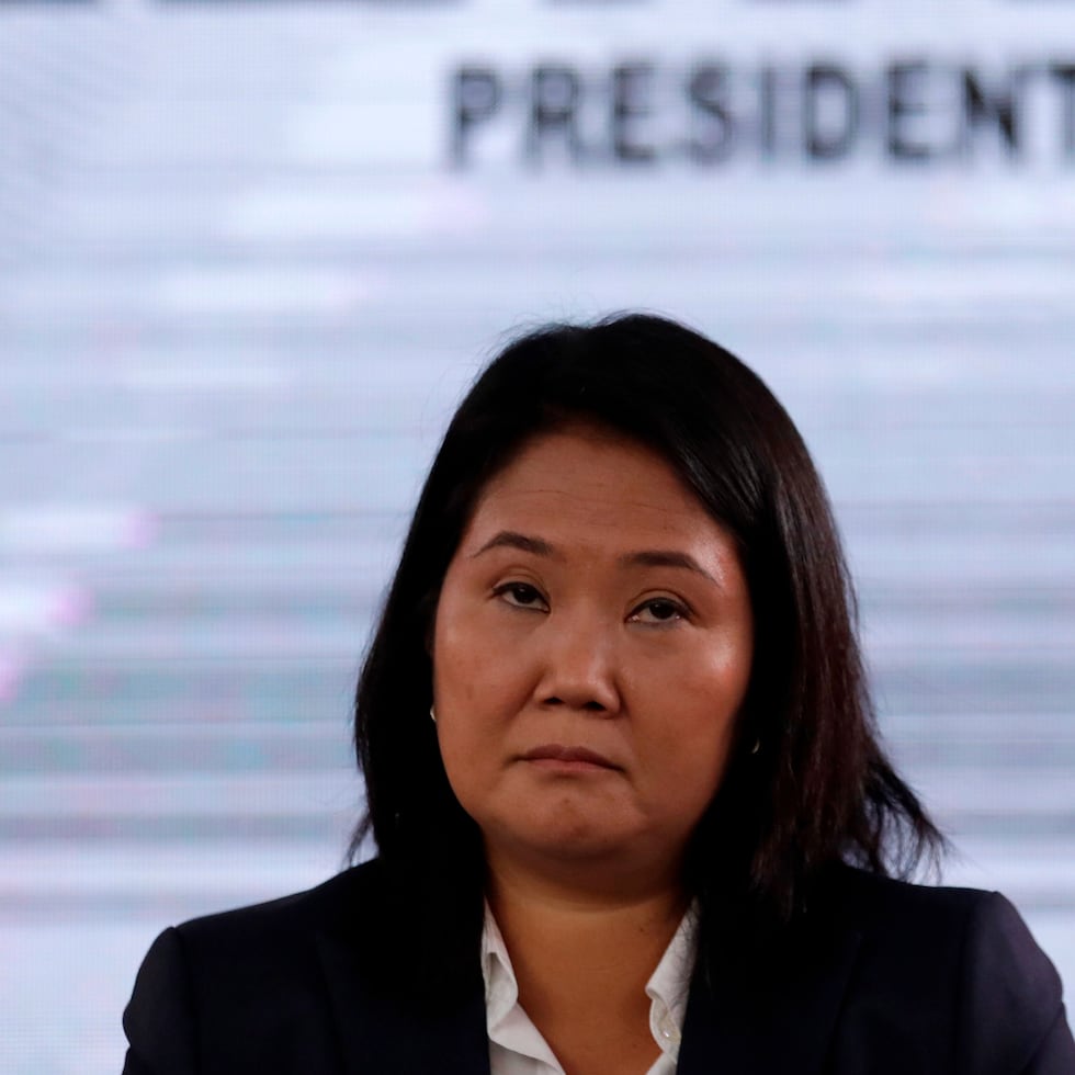 Las trabajos se difundieron poco antes de que este lunes empiecen a regir una serie de restricciones previas a los comicios, entre ellas la prohibición de difusión de encuestas a nivel nacional.