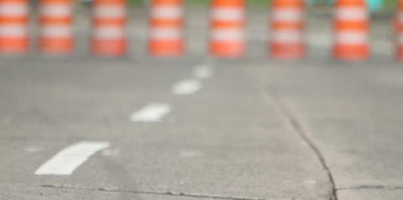 Durante este viernes y mañana continuarán las tareas de repavimentación de la carretera PR-1, desde la avenida Eleonor Roosevelt hasta la avenida Domenech. La obra se realizará de 7:00 p.m. a 4:00 a.m. Habrá cierres alternos de tres carriles. (Archivo)
