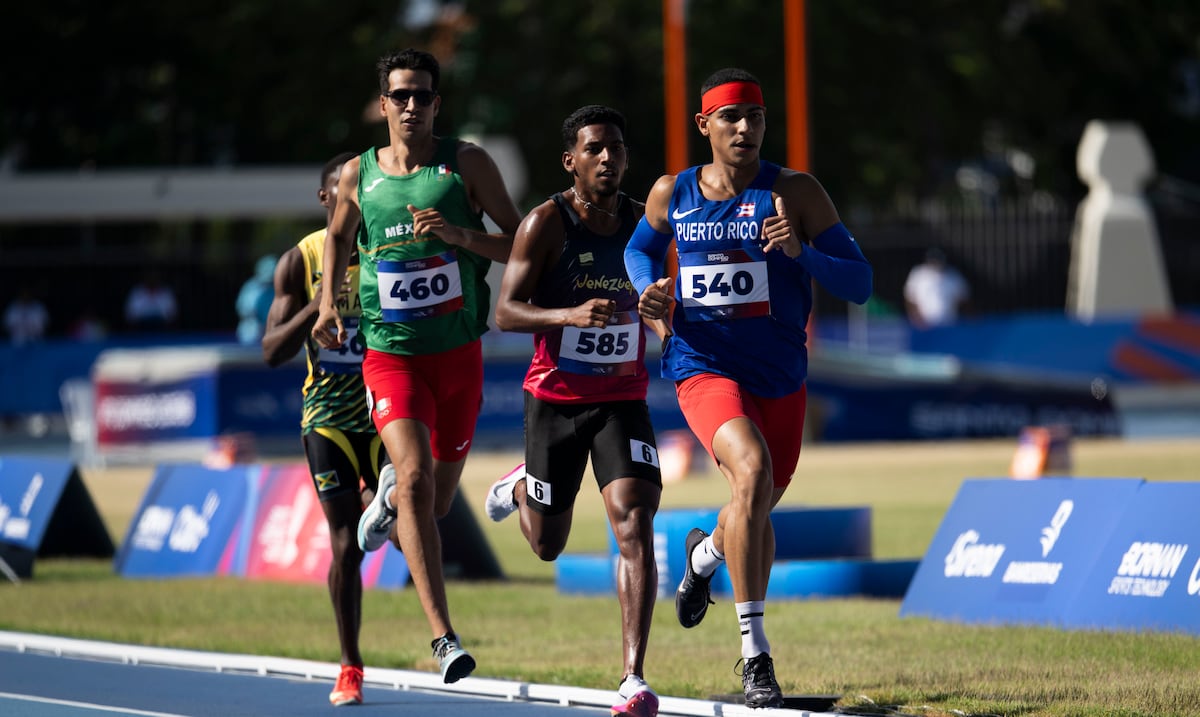 Ryan Sánchez marca nuevo récord personal en 800m y queda a 13 centésimas del récord nacional