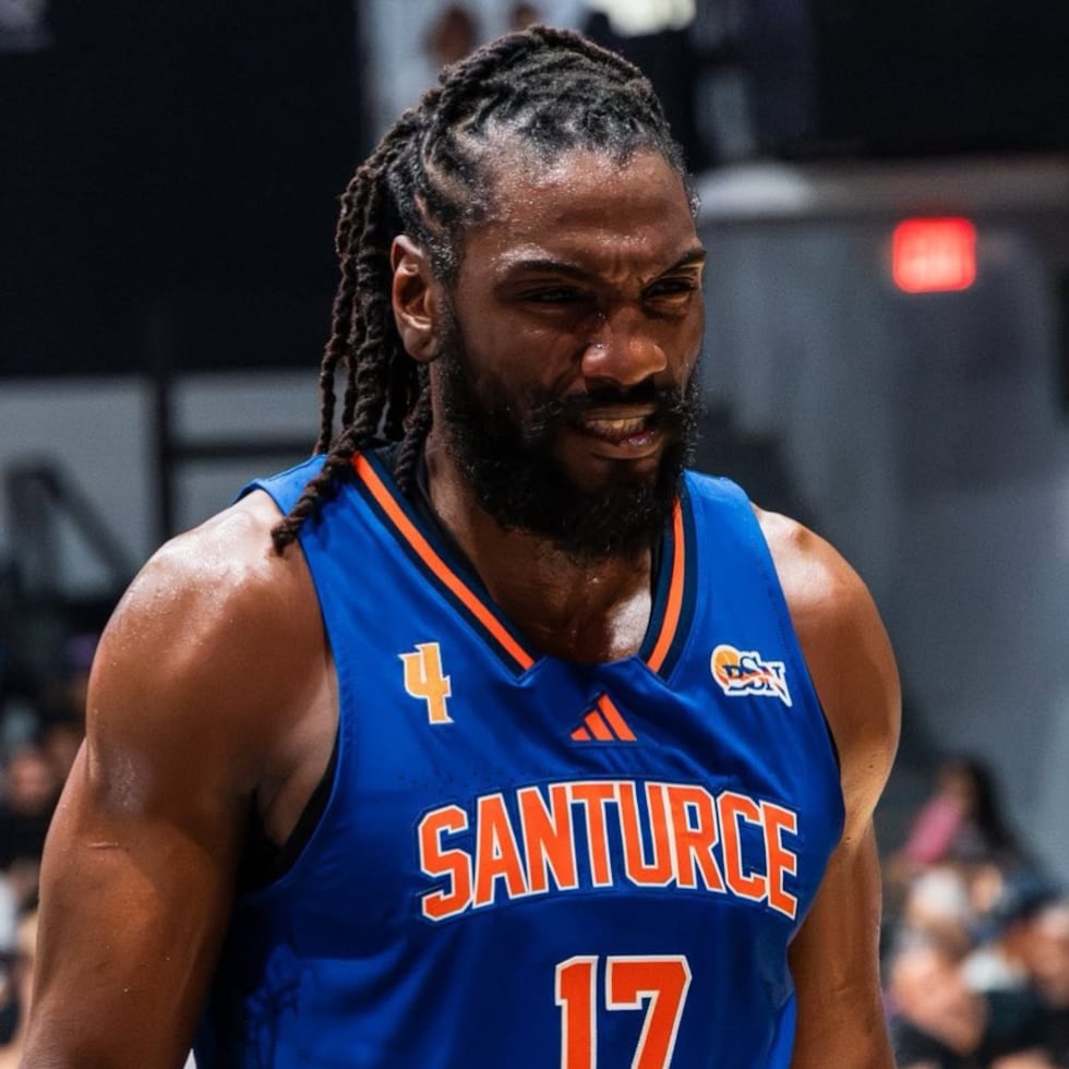 Kenneth Faried tuvo su estreno de la temporada 2026 con un doble doble por los Cangrejeros.