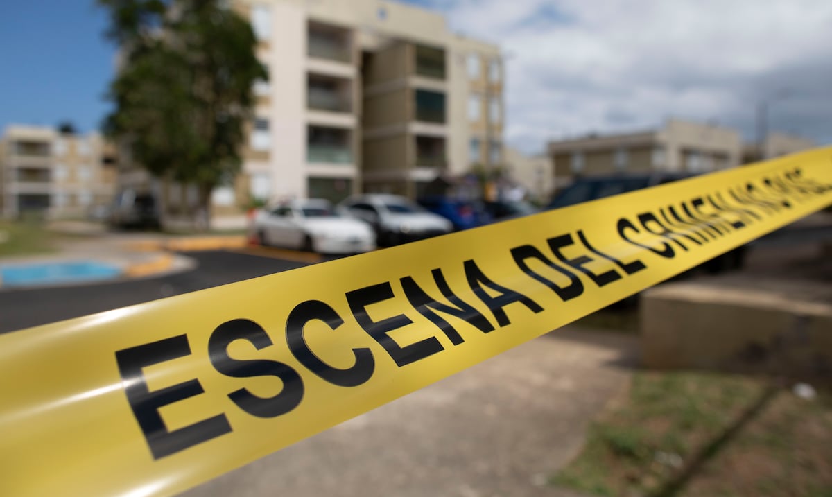 Identifican los cuerpos encontrados dentro de un automóvil en Mayagüez